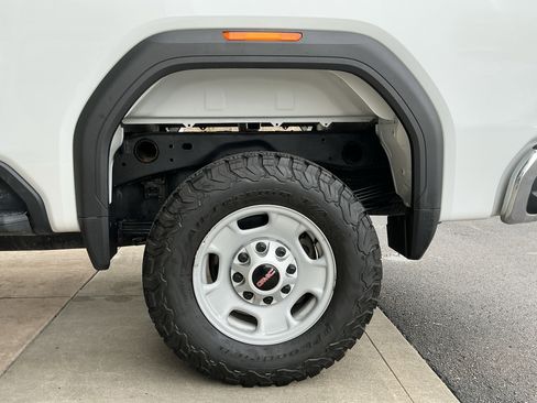 Used 2023 GMC Sierra 2500 Pro image 26