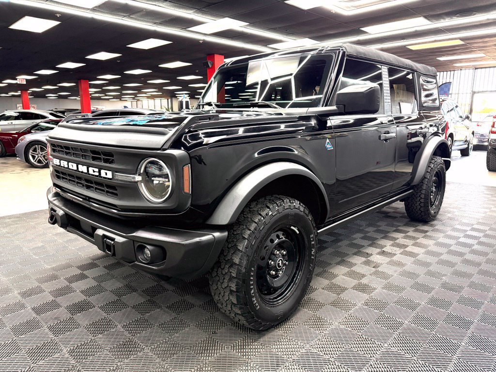 Used 2023 Ford Bronco Black Diamond AWD/4WD image 7