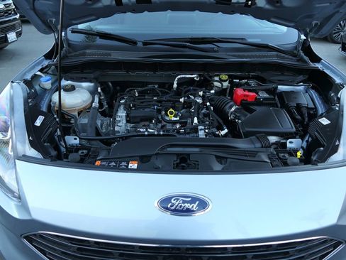 Used 2022 Ford Escape SE w/ SE Sport Appearance Package image 30