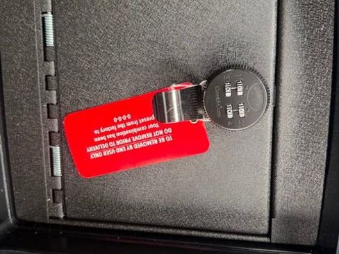 Used 2023 Lexus GX 460 Premium w/ Accessory Package image 42