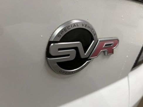 Used 2017 Land Rover Range Rover Sport SVR image 8