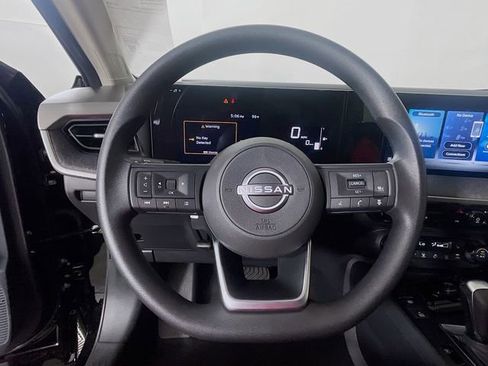 New 2026 Nissan Kicks SV FWD image 8