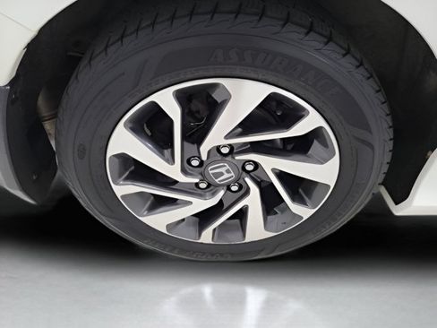Used 2017 Honda Civic EX image 11