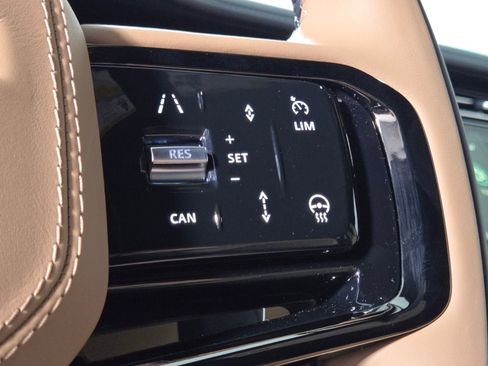 New 2026 Land Rover Range Rover Sport Dynamic SE AWD/4WD image 25