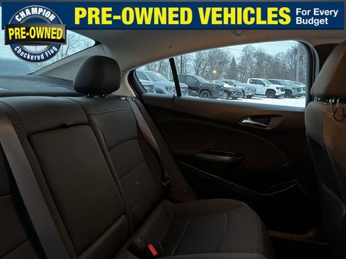 Used 2016 Chevrolet Cruze LT w/ Convenience Package image 36