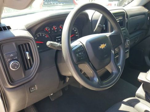 Certified 2022 Chevrolet Silverado 1500 Custom image 16