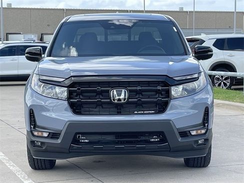 New 2025 Honda Ridgeline Black Edition image 6
