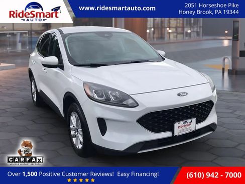 Used 2021 Ford Escape SE w/ Cold Weather Package AWD/4WD image 1
