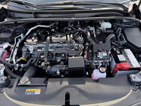 Certified 2025 Toyota Corolla SE w/ SE Premium Package image 12