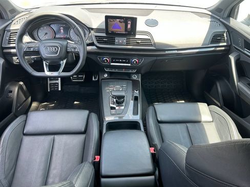 Used 2018 Audi SQ5 Premium Plus w/ S Sport Package AWD/4WD image 32