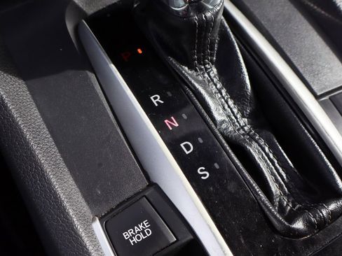 Used 2019 Honda Civic Sport image 33