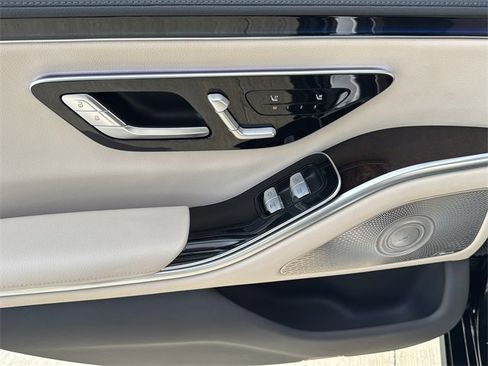 Certified 2023 Mercedes-Benz S 580 4MATIC Sedan image 14