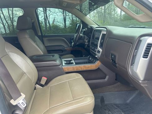 Used 2017 GMC Sierra 1500 SLT AWD/4WD image 23