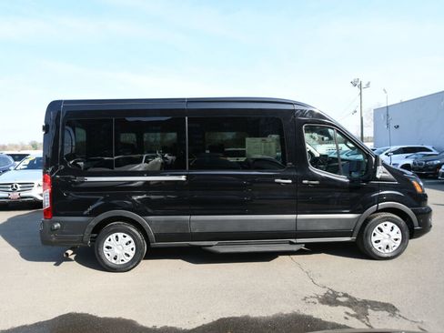 Used 2024 Ford Transit 350 XLT image 9