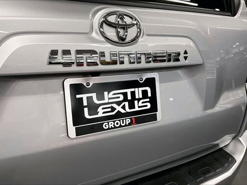 Used 2024 Toyota 4Runner SR5 Premium w/ Moonroof Package image 9