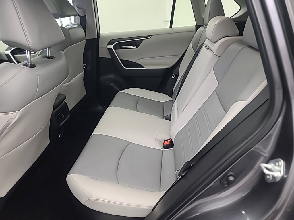 Used 2024 Toyota RAV4 XLE Premium w/ Weather Package AWD/4WD image 21