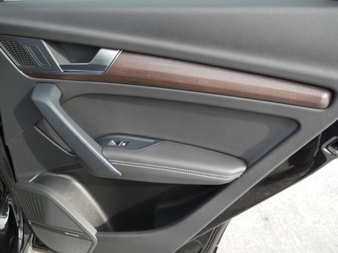 Certified 2023 Audi Q5 2.0T Premium Plus w/ Premium Plus Package image 31