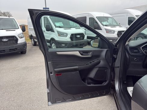 Certified 2022 Ford Escape SE w/ Convenience Package image 21