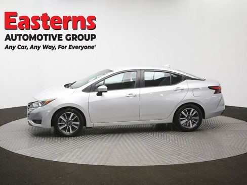 Used 2023 Nissan Versa SV FWD image 59