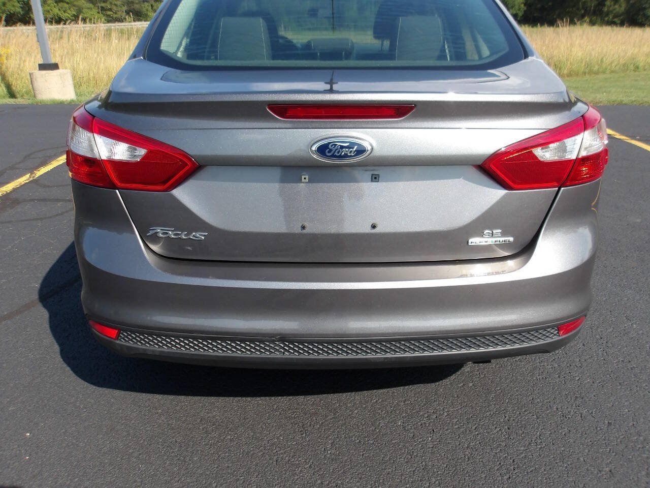 Used 2014 Ford Focus SE FWD image 33
