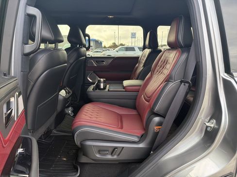 Certified 2025 INFINITI QX80 Autograph w/ Autograph Exterior Package image 8