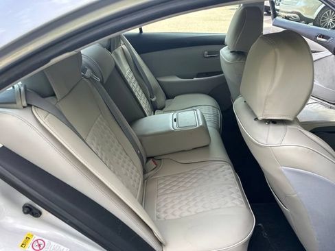 Used 2010 Lexus ES 350 FWD image 13