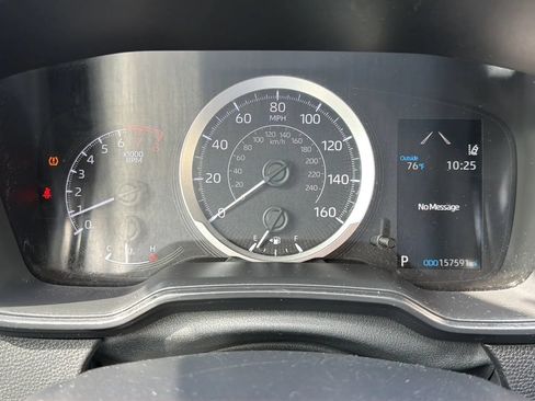 Used 2020 Toyota Corolla LE FWD image 16