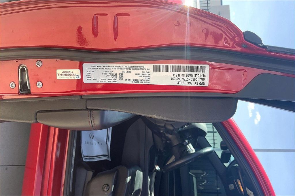Used 2021 Dodge Durango R/T w/ Trailer Tow Group IV RWD image 28