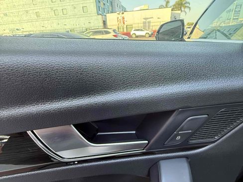 Used 2019 Audi Q5 Premium Plus w/ Premium Plus Package image 91