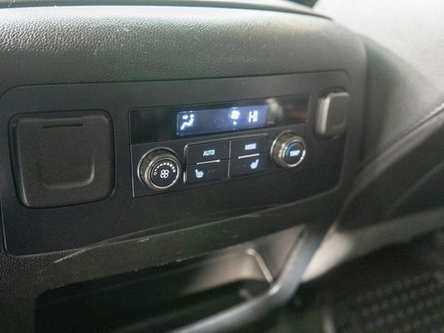 Used 2018 Chevrolet Tahoe Premier image 12