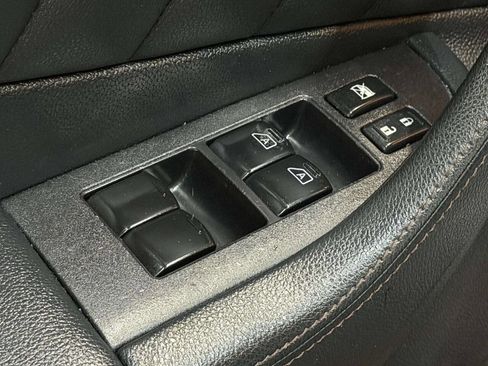 Used 2017 INFINITI QX70 AWD image 15