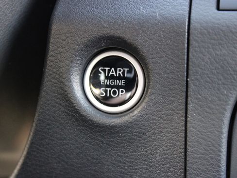 Used 2025 Nissan Frontier PRO-4X w/ Pro Premium Package image 18