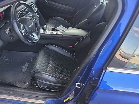 Used 2019 Genesis G70 3.3T Advanced w/ Sport Package image 5