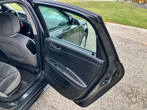 Used 2012 Chevrolet Impala LT image 22