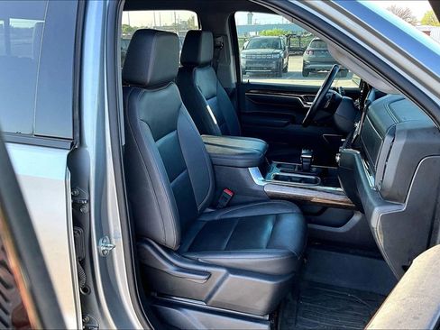 Used 2023 GMC Sierra 1500 Elevation w/ Elevation Premium Package image 10