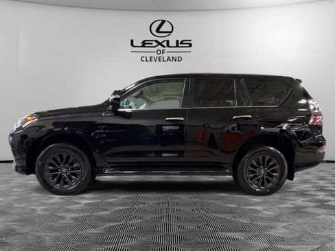 Used 2023 Lexus GX 460 Premium image 3