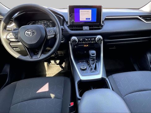 Certified 2025 Toyota RAV4 XLE AWD/4WD image 15