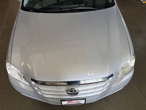 Used 2006 Toyota Avalon XLS image 29