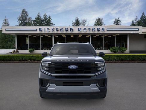 New 2025 Ford Expedition Platinum image 6