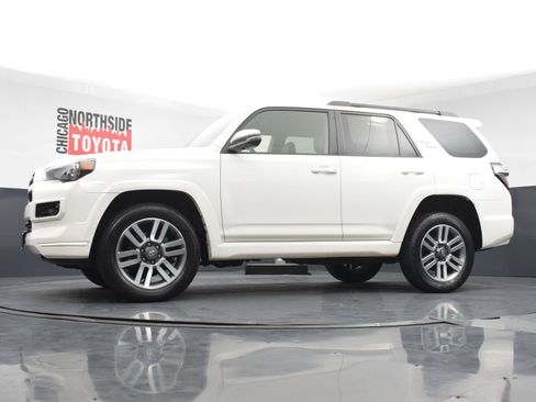 Used 2022 Toyota 4Runner TRD Sport w/ Technology Package AWD/4WD image 31