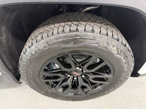 New 2026 GMC Sierra 1500 Elevation w/ Elevation Premium Package AWD/4WD image 4