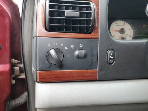 Used 2007 Ford F250 Lariat image 16