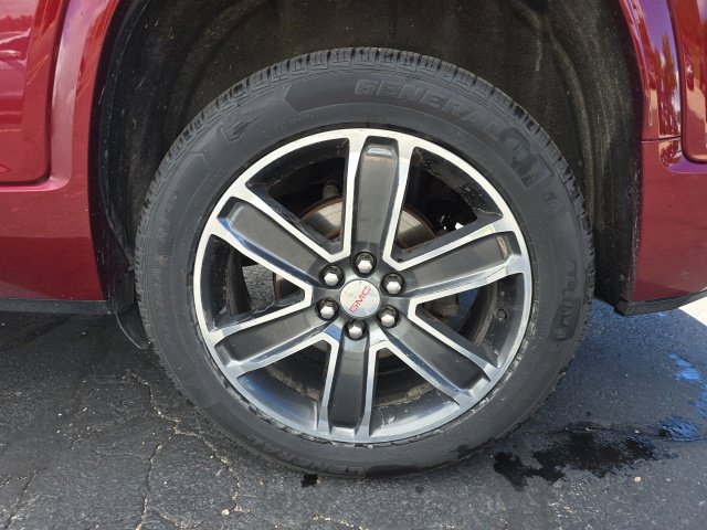 Used 2018 GMC Acadia Denali w/ Technology Package AWD/4WD image 35