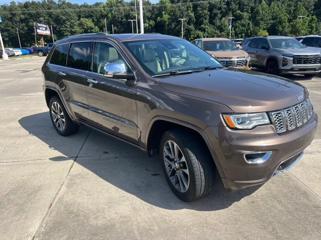 Used 2018 Jeep Grand Cherokee Overland RWD image 10