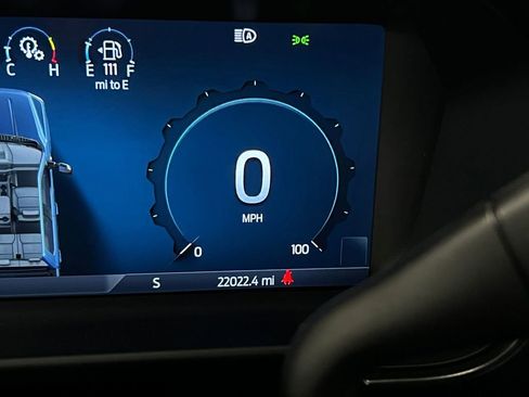 Used 2024 Ford F250 Platinum w/ FX4 Off-Road Package image 16