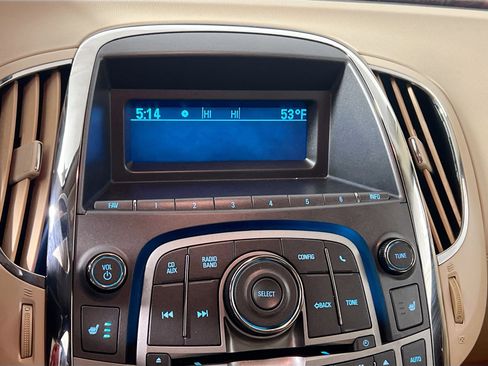 Used 2011 Buick LaCrosse CXL image 26