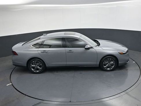 New 2025 Honda Accord EX-L image 26