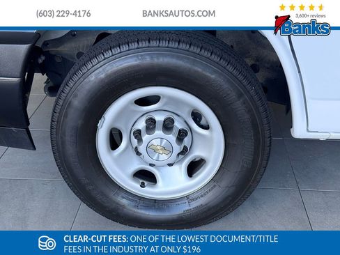 Used 2024 Chevrolet Express 3500 LS image 4