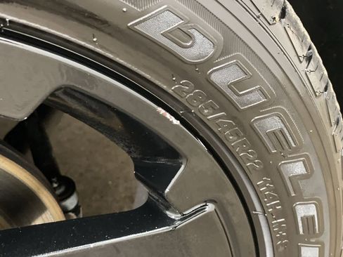 Used 2018 GMC Yukon SLT w/ Open Road Package image 37