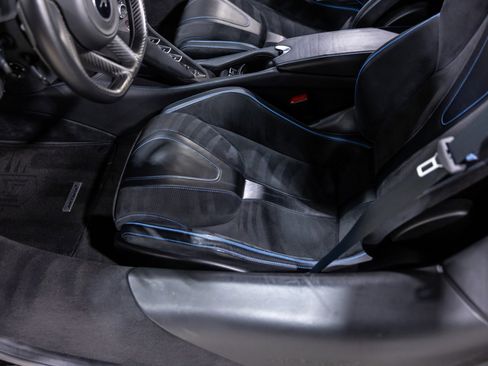 Used 2020 McLaren 720S Performance image 36